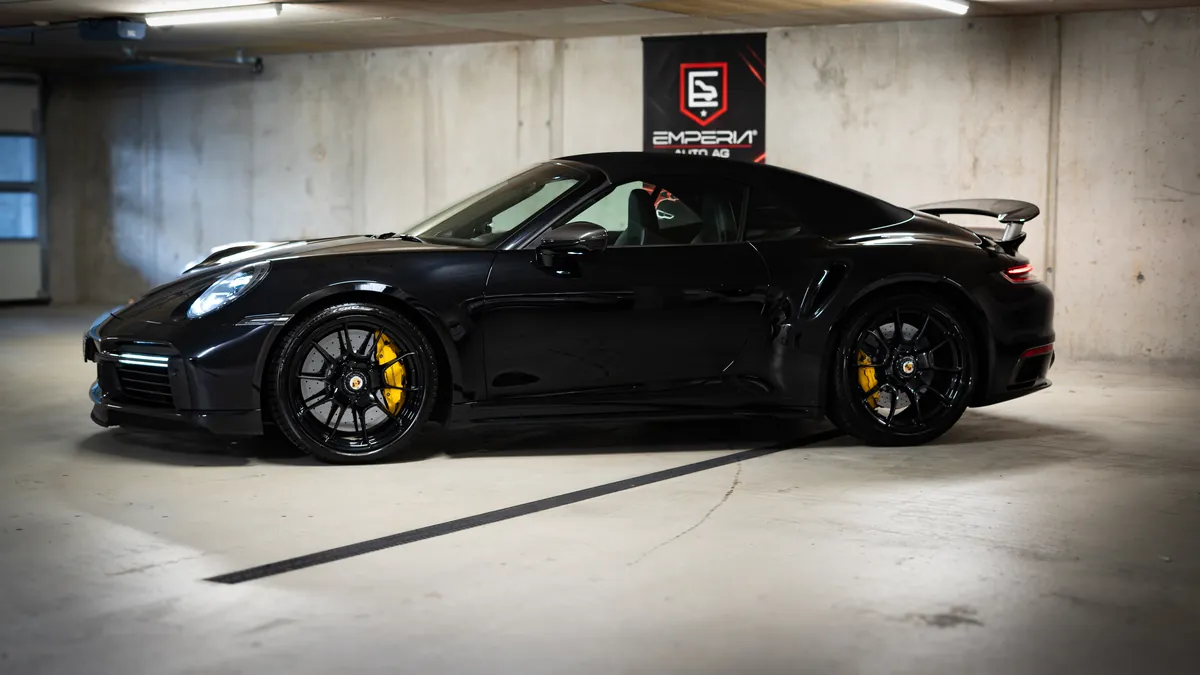 911 Turbo S in der Seitenansicht, Verdeck geschlossen